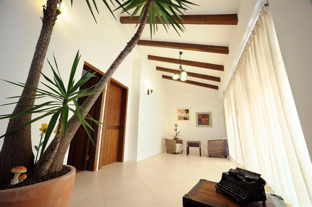 Sunlax B&B Yilan Экстерьер фото